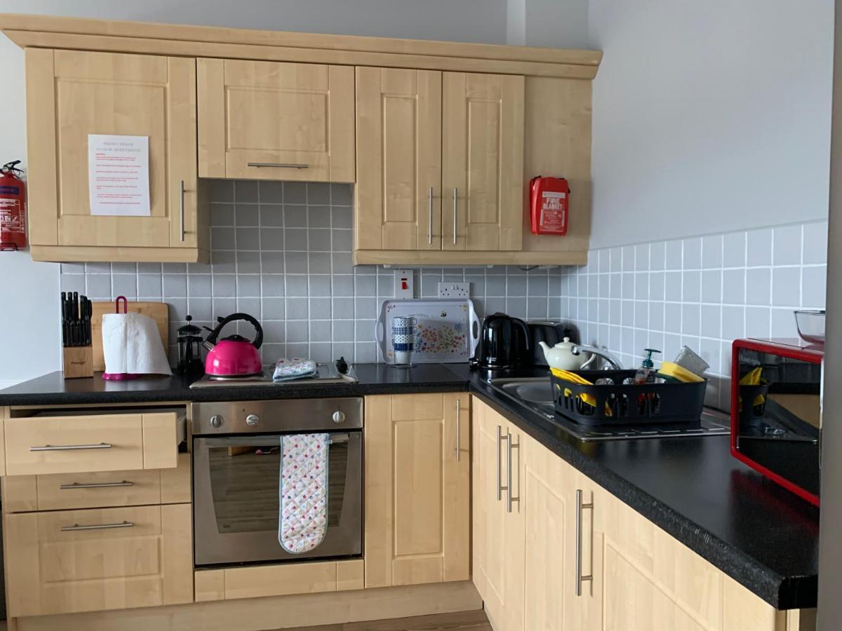 Priory House, Student Accommodation, Manor Village Apartments, Cork Road, X91W427 Уотърфорд Екстериор снимка