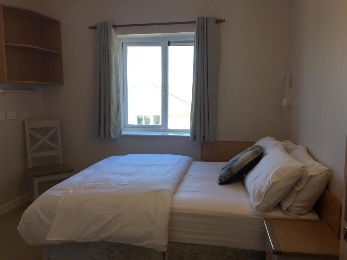 Priory House, Student Accommodation, Manor Village Apartments, Cork Road, X91W427 Уотърфорд Екстериор снимка